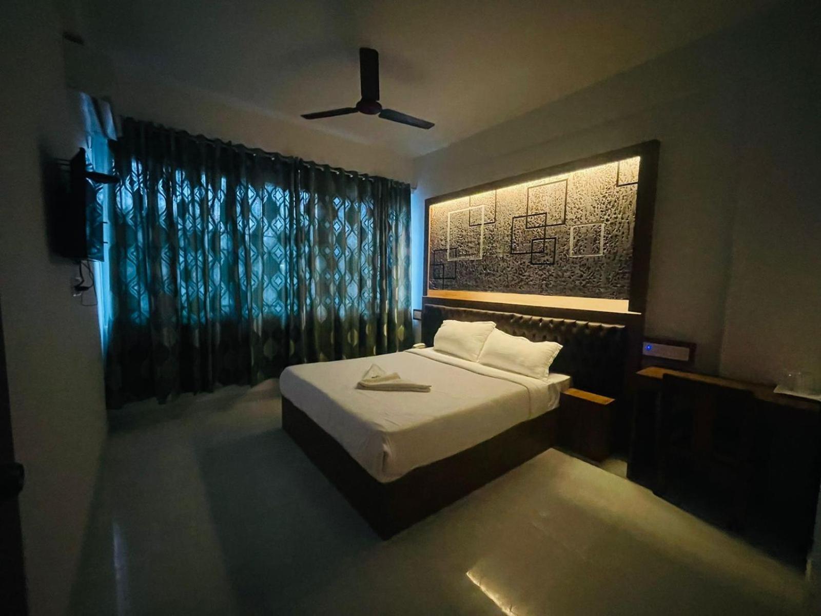 B Six Hotel 班加罗尔 外观 照片