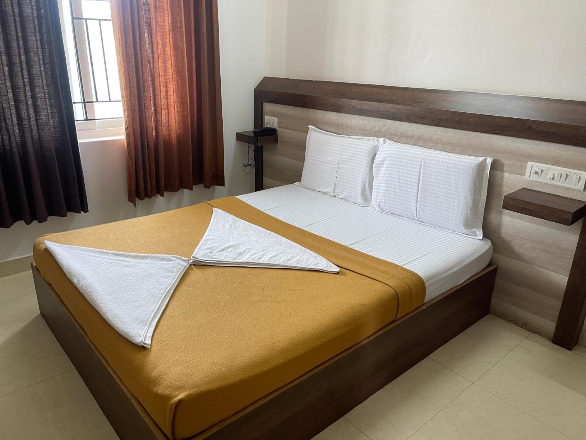 B Six Hotel 班加罗尔 外观 照片